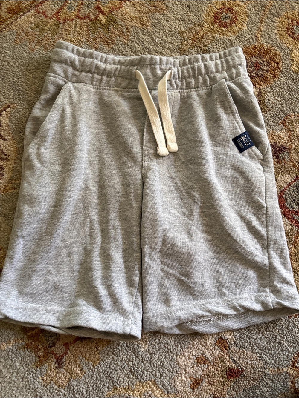 ✨ LIKE NEW ✨ boys Lucky Brand Light Gray Kids Drawstring Shorts, size 8